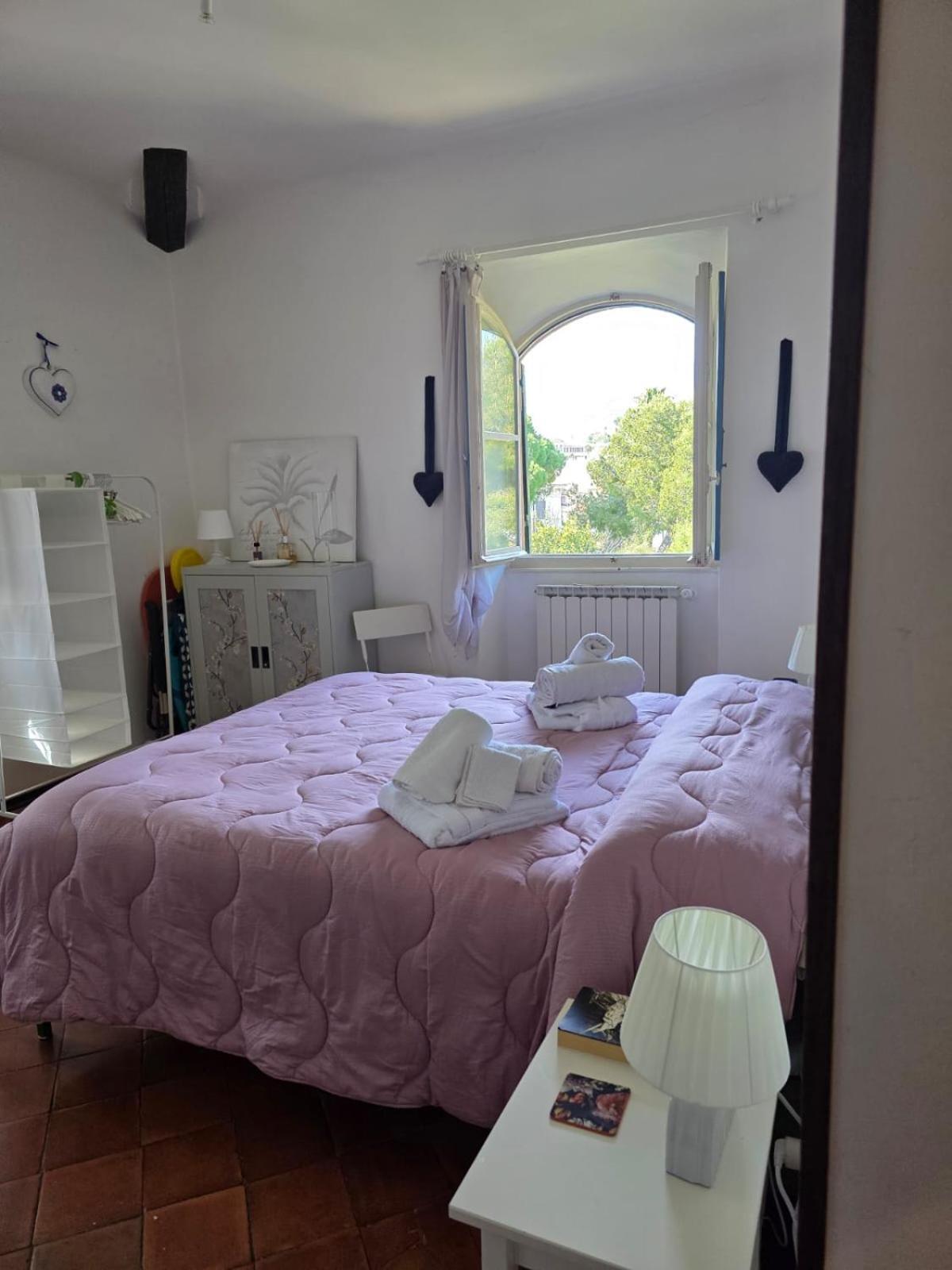The Shell - New Interior Look But Same Old Charme 200Mt From The Sea With Garden And Parking Nearby Apartman Imperia Kültér fotó