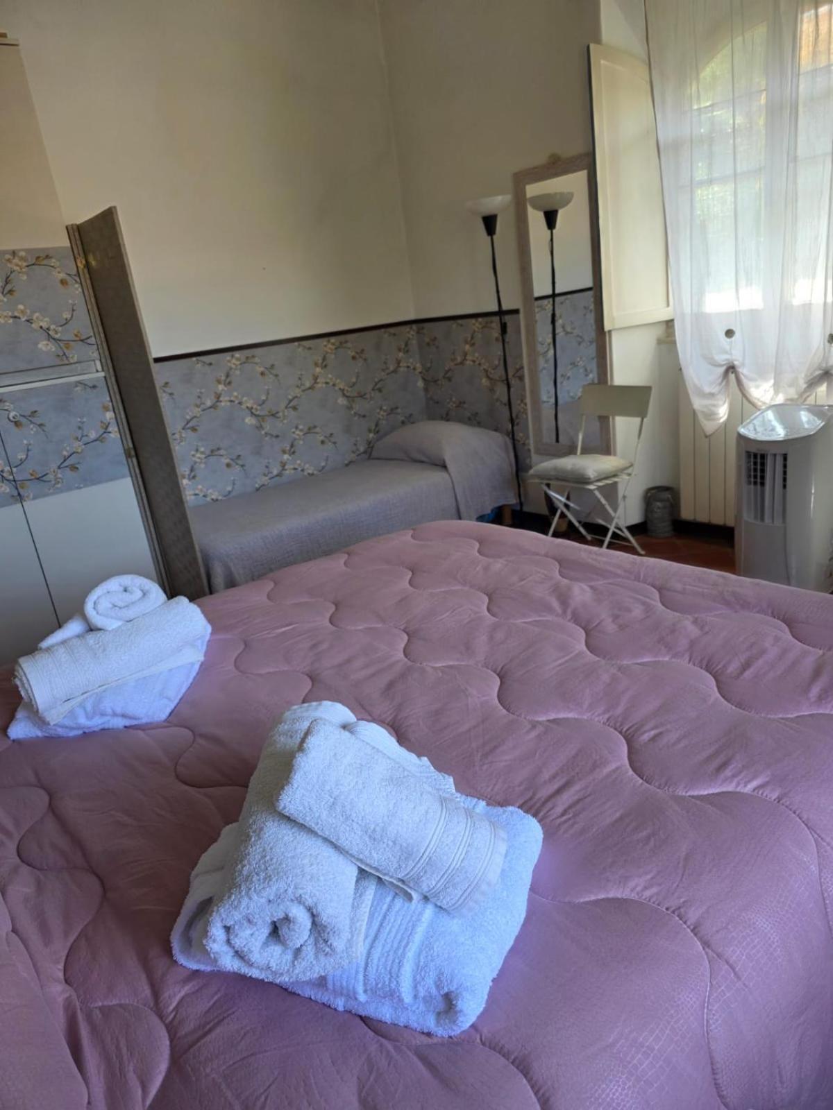 The Shell - New Interior Look But Same Old Charme 200Mt From The Sea With Garden And Parking Nearby Apartman Imperia Kültér fotó